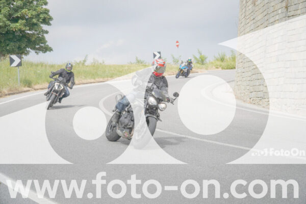 <h1 class="product-title">thumb_FF108070</h1>