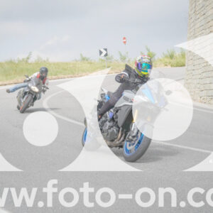 thumb_FF108076