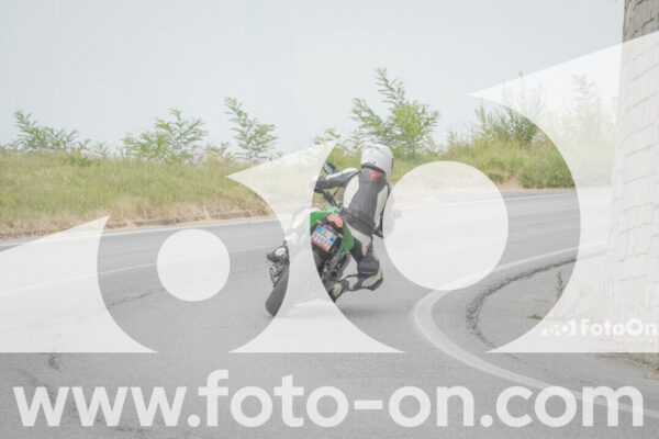<h1 class="product-title">thumb_FF108085</h1>