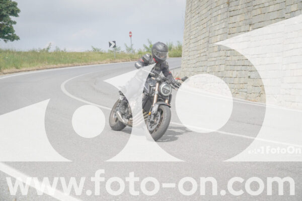 <h1 class="product-title">thumb_FF108094</h1>