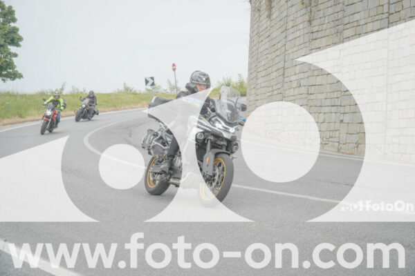 <h1 class="product-title">thumb_FF108106</h1>