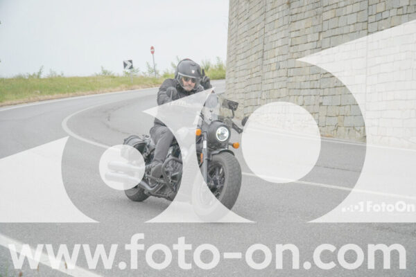 <h1 class="product-title">thumb_FF108111</h1>
