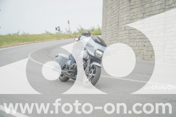 <h1 class="product-title">thumb_FF108115</h1>