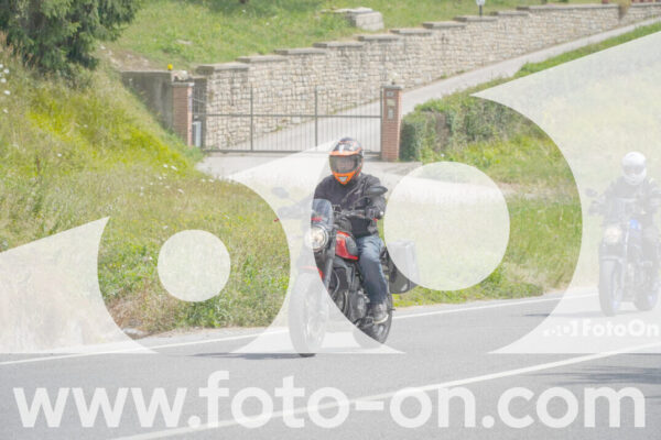 <h1 class="product-title">thumb_FF108135-1</h1>