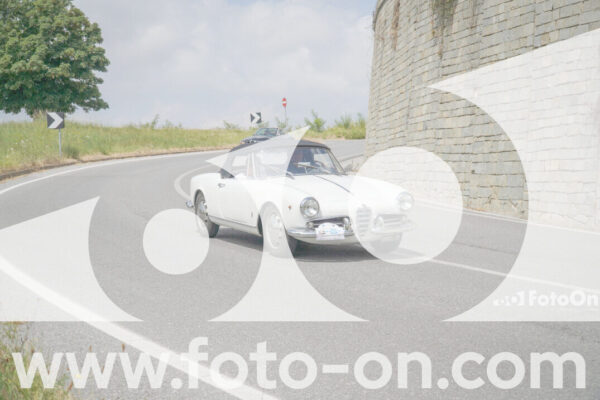 <h1 class="product-title">thumb_FF108209-1</h1>