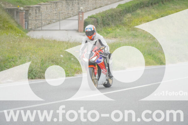 <h1 class="product-title">thumb_FF108226</h1>