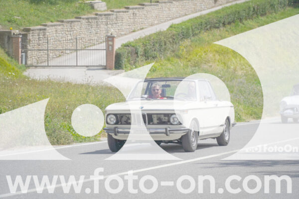 <h1 class="product-title">thumb_FF108292</h1>