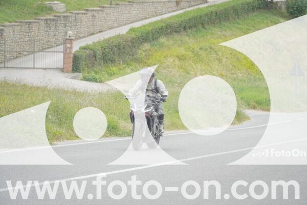 <h1 class="product-title">thumb_FF108306</h1>