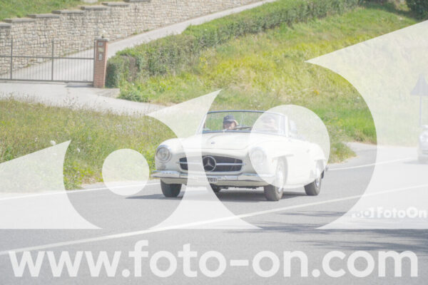 <h1 class="product-title">thumb_FF108332</h1>