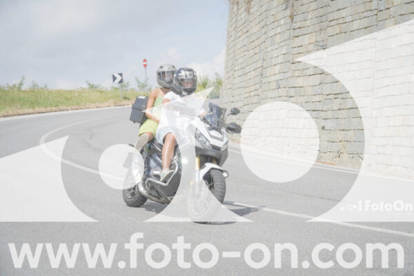 <h1 class="product-title">thumb_FF108338</h1>