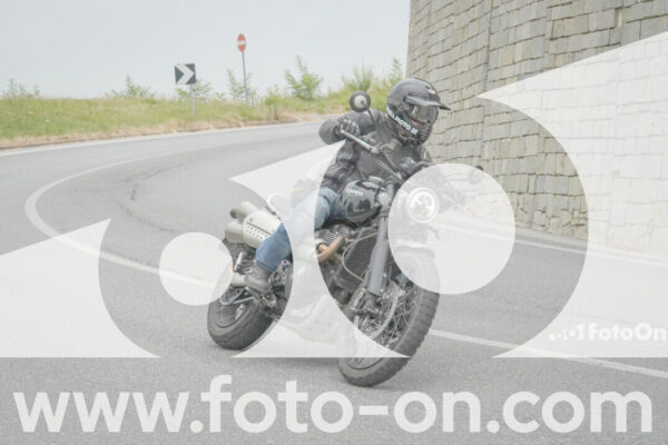 <h1 class="product-title">thumb_FF108348</h1>
