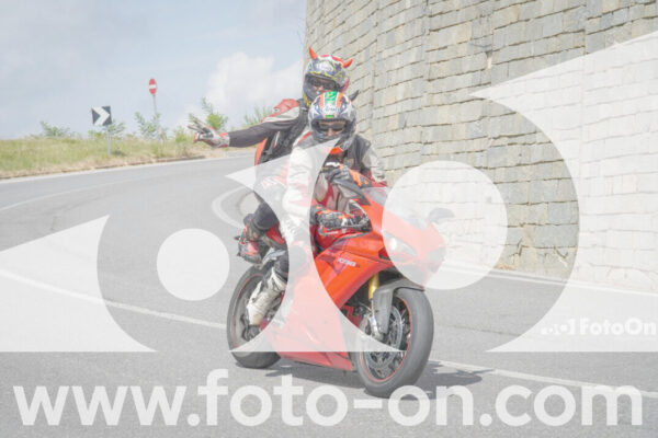 <h1 class="product-title">thumb_FF108356</h1>