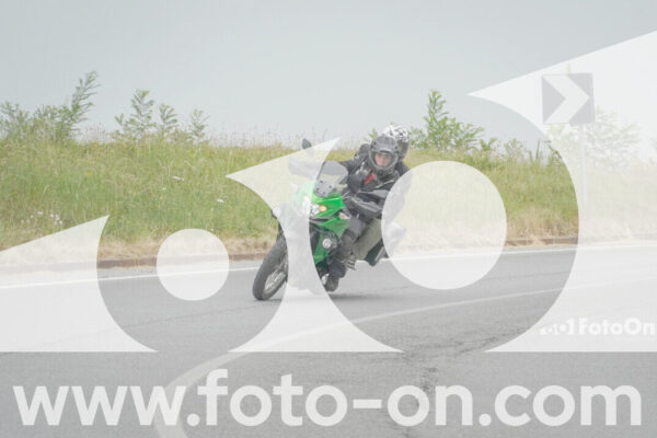 <h1 class="product-title">thumb_FF108366</h1>