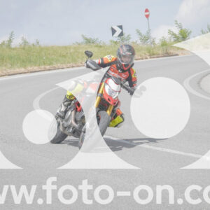 thumb_FF108382