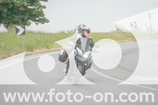 <h1 class="product-title">thumb_FF108426</h1>