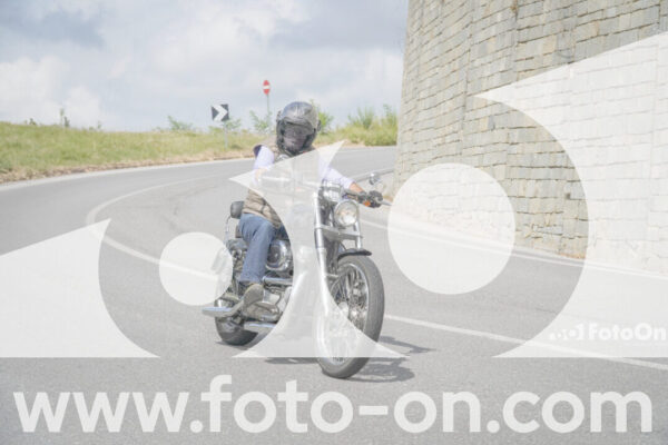 <h1 class="product-title">thumb_FF108443-1</h1>