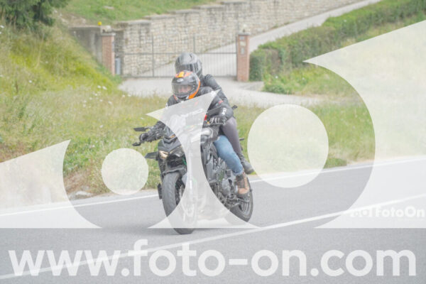<h1 class="product-title">thumb_FF108507</h1>