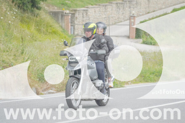 <h1 class="product-title">thumb_FF108544</h1>