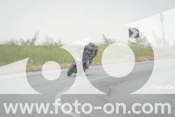 <h1 class="product-title">thumb_FF108550</h1>
