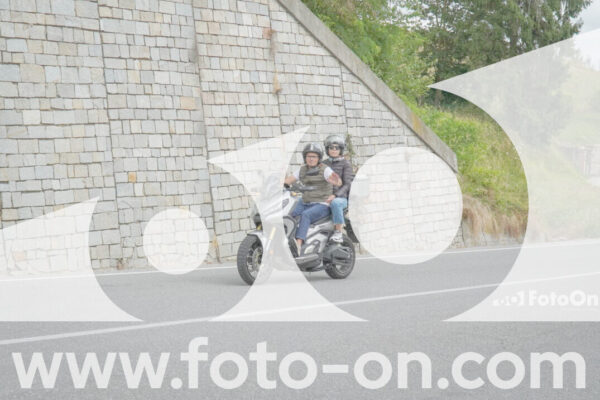 <h1 class="product-title">thumb_FF108596</h1>