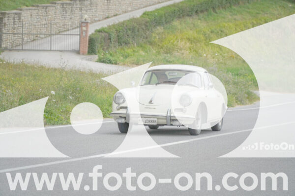 <h1 class="product-title">thumb_FF108603</h1>