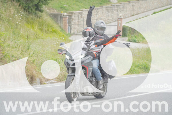 <h1 class="product-title">thumb_FF108622</h1>