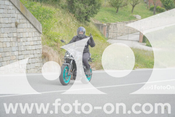 <h1 class="product-title">thumb_FF108640</h1>