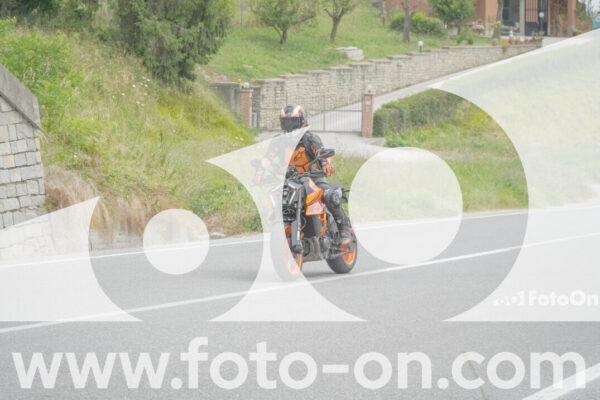 <h1 class="product-title">thumb_FF108648-1</h1>