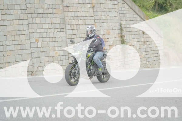 <h1 class="product-title">thumb_FF108676</h1>