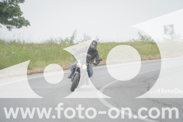 <h1 class="product-title">thumb_FF108689</h1>