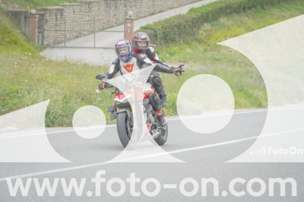 <h1 class="product-title">thumb_FF108698-1</h1>