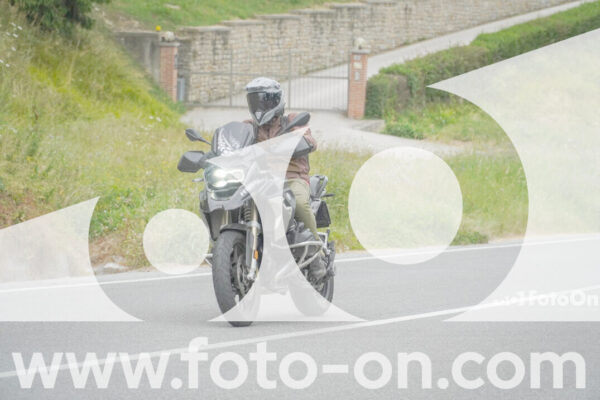 <h1 class="product-title">thumb_FF108716</h1>