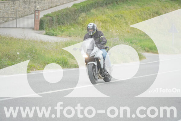 <h1 class="product-title">thumb_FF108721</h1>