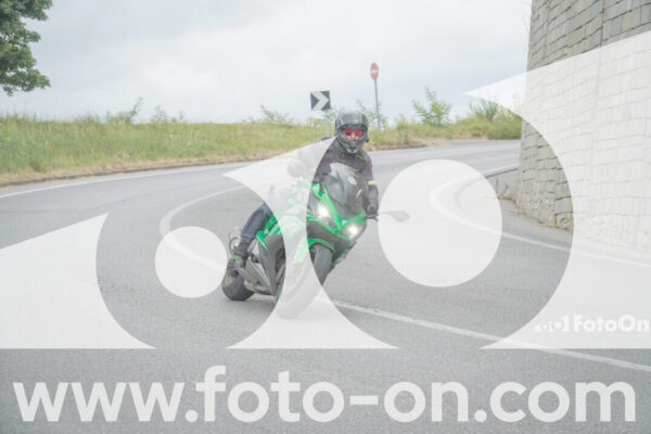 <h1 class="product-title">thumb_FF108723</h1>