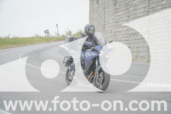 <h1 class="product-title">thumb_FF108728</h1>