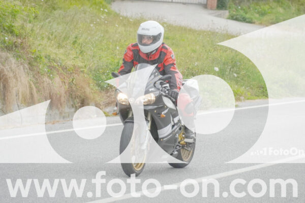 <h1 class="product-title">thumb_FF108752</h1>