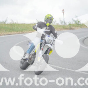 thumb_FF108765