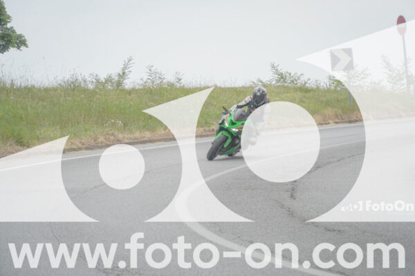 <h1 class="product-title">thumb_FF108768</h1>
