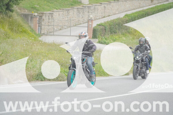 <h1 class="product-title">thumb_FF108778</h1>