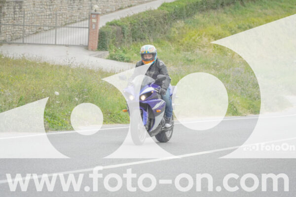 <h1 class="product-title">thumb_FF108784</h1>