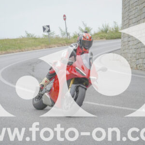thumb_FF108809