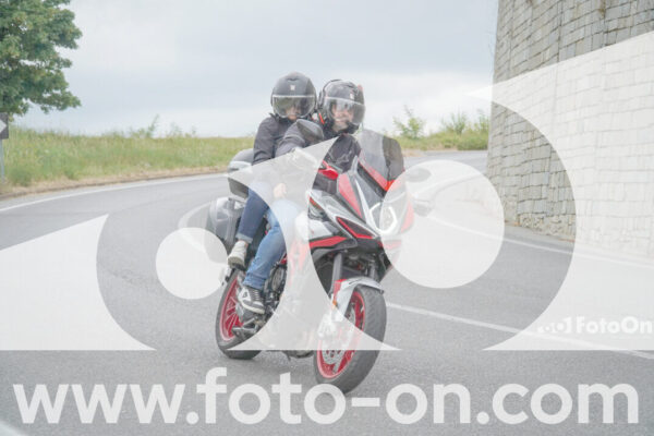 <h1 class="product-title">thumb_FF108824</h1>