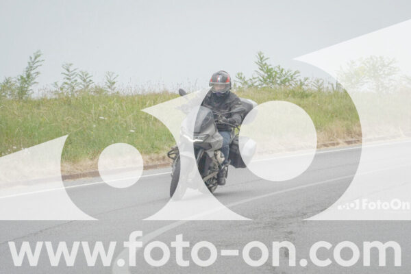 <h1 class="product-title">thumb_FF108851</h1>
