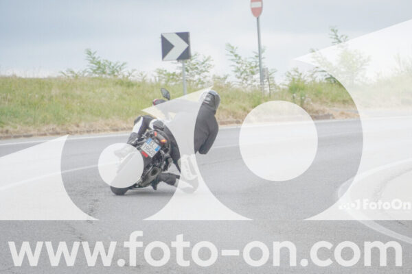 <h1 class="product-title">thumb_FF108861</h1>