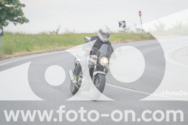 <h1 class="product-title">thumb_FF108952</h1>