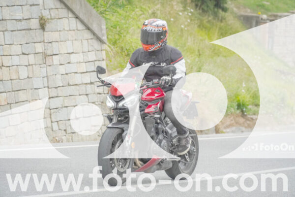 <h1 class="product-title">thumb_FF108969</h1>