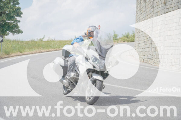 <h1 class="product-title">thumb_FF108972</h1>
