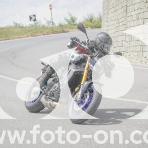 thumb_FF108997-1
