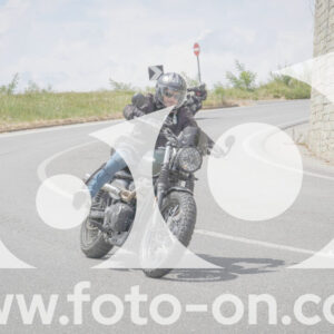 thumb_FF109001