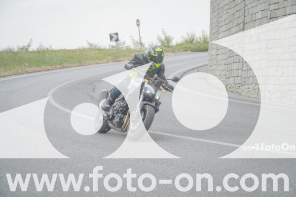 <h1 class="product-title">thumb_FF109015</h1>